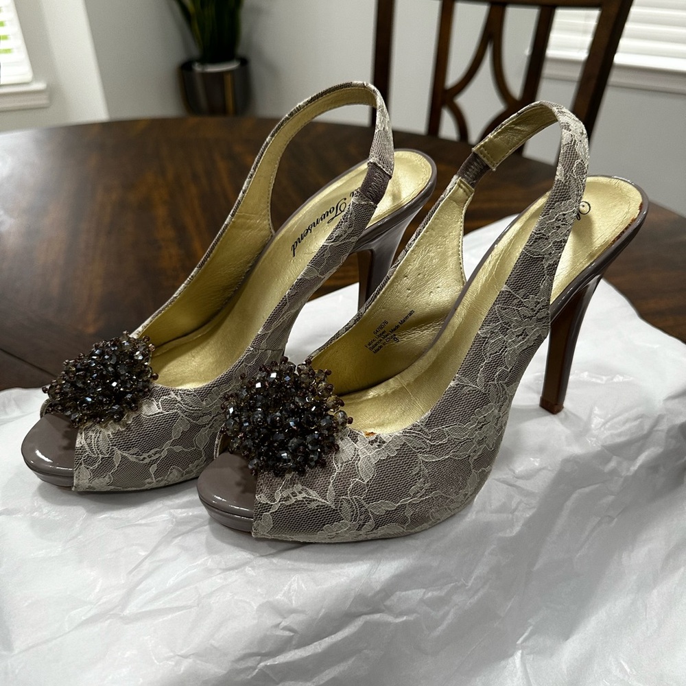 Lulu Townsend Lace Slingback Heels